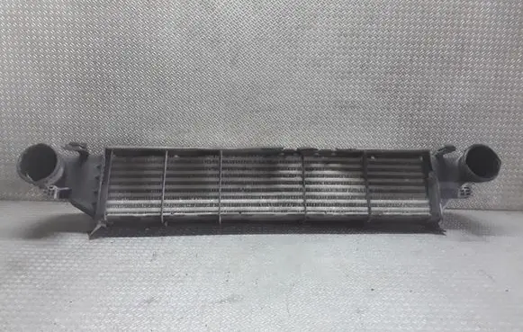 Mercedes-Benz C W203 Intercooler radiator A2035000600