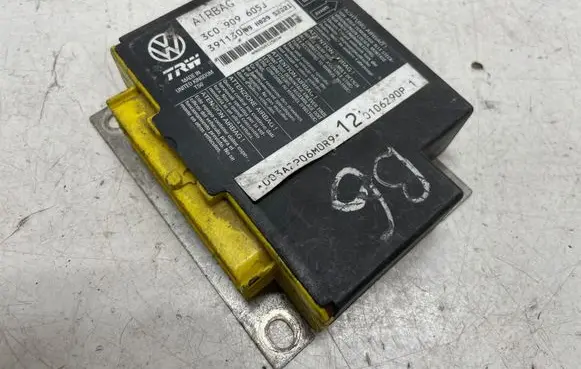 Volkswagen PASSAT B6 Airbag control unit/module 3C0909605J