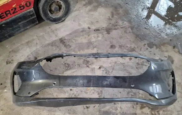 Ford Fiesta Front bumper C1BB17757A