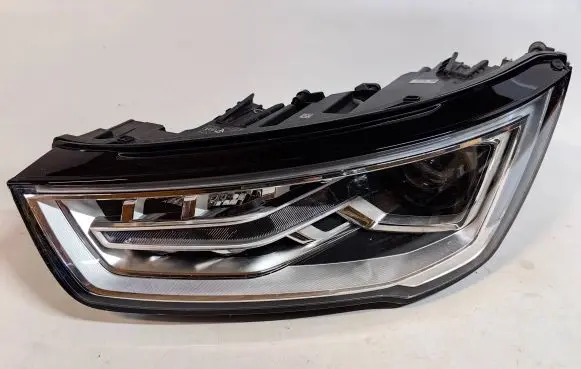 Audi A1 Headlight/headlamp 8XA941005