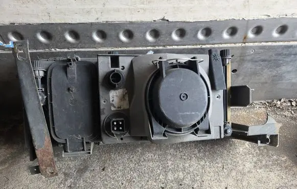 Volvo 940 Headlight/headlamp 3512898