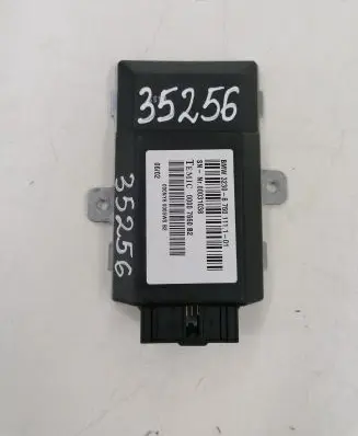 BMW 7 E65 E66 Power steering control unit/module 32306760111101 00031038