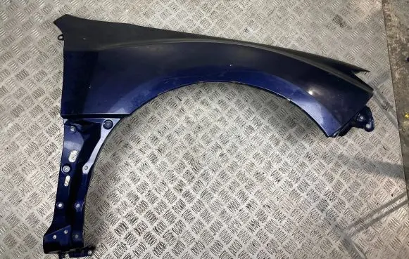 Subaru Impreza III Fender