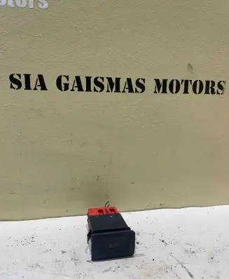 Volkswagen Bora Traction control (ASR) switch 1j0927133a