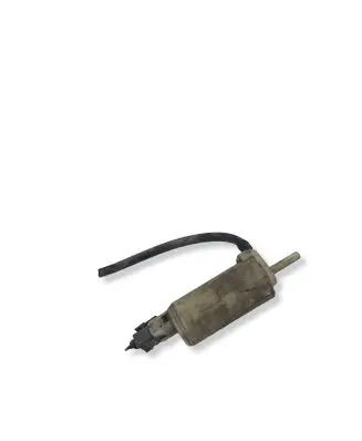 Volvo 850 Windscreen/windshield washer pump 