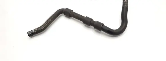 Volkswagen PASSAT B6 Engine coolant pipe/hose 1K0122447