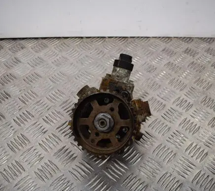 Peugeot 308 Fuel injection high pressure pump