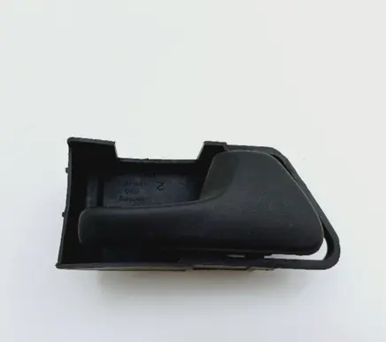 Volkswagen Golf III Rear door interior handle 1H0837142