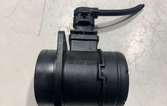 Alfa Romeo 147 Mass air flow meter 55206757 55203757 0281002980