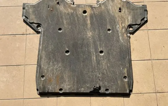 Porsche 992 Engine splash shield/under tray 992825523D