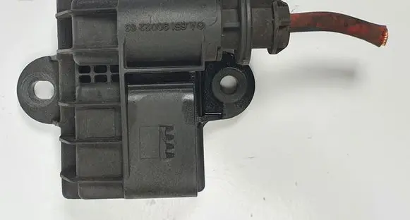 Mercedes-Benz B W246 W242 Glow plug pre-heat relay A6519002203