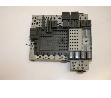 Volvo V70 Fuse module 8688383 02W055 8645716