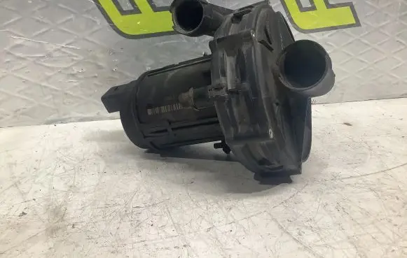 Skoda Octavia Mk1 (1U) Secondary air pump 078906601D