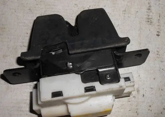 Renault Scenic II - Grand scenic II Tailgate/trunk/boot lock/catch/latch 8200076240K