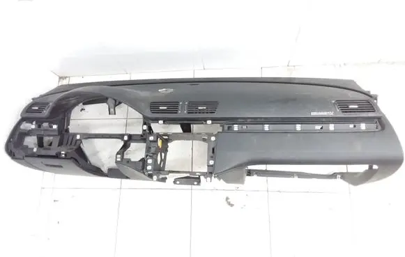 Volkswagen PASSAT B6 Dashboard 3C1857003SH 3C0880204D