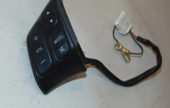 Mazda 3 I Sound control switch BP4K664M0A