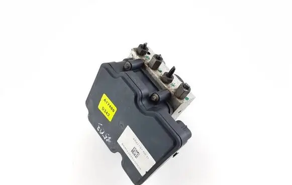Tesla Model S ABS Pump 103779700D 1037797-00-D