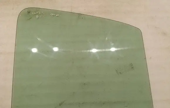 Volkswagen Crafter Front door window/glass (coupe) DOT27AS2M24100 43R001025 E000184