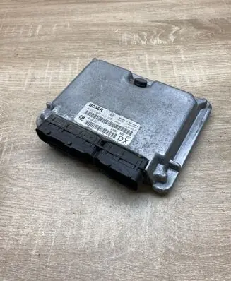 Opel Astra G Engine control unit/module ECU 09180353 0281001971