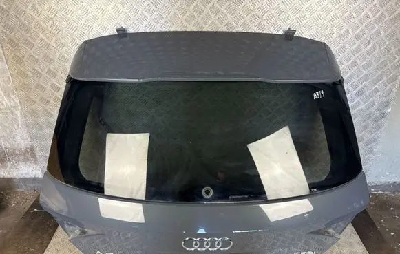 Audi A3 S3 8V Tailgate/trunk/boot lid
