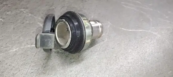 Nissan Murano Z51 12 V Socket (front) 