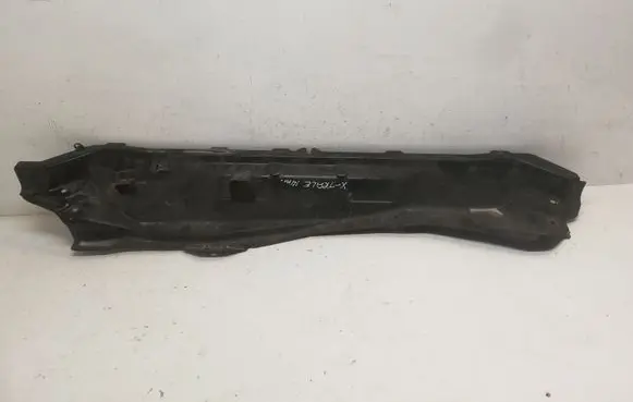 Nissan X-Trail T32 Heat shield in engine bay 