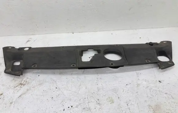 Honda FR-V Engine bonnet/hood lock trim molding 