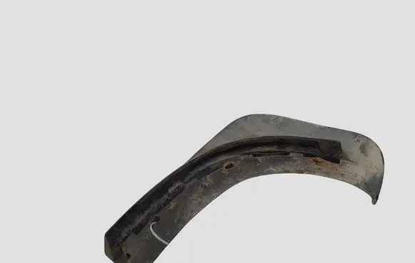 Volkswagen Touareg I Rear mudguard