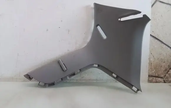 Toyota Yaris (C) pillar trim