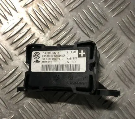 Volkswagen Transporter - Caravelle T5 ESP (stability system) control unit 7H0907652A