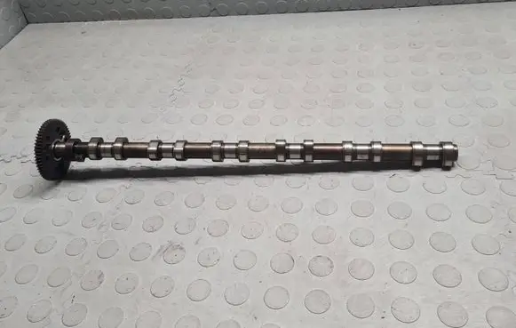 BMW 5 E60 E61 Camshaft 7791579