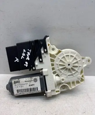 Volkswagen Touran I Rear door window regulator motor 1K0959704B 032004107