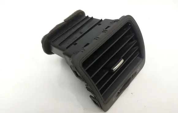 Volkswagen Golf V Dashboard side air vent grill/cover trim 1K0819709 1K0819703