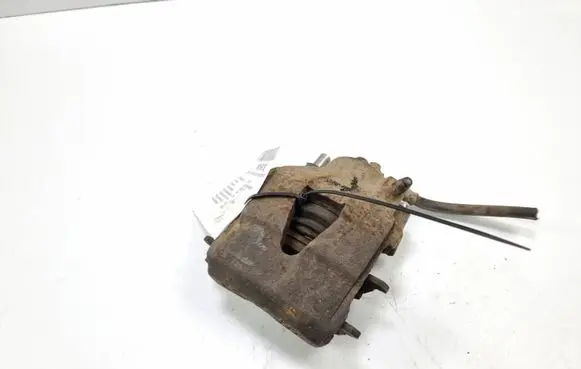 Volkswagen Golf IV Front brake caliper