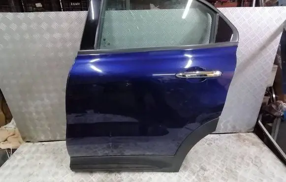 Fiat 500X Rear door 
