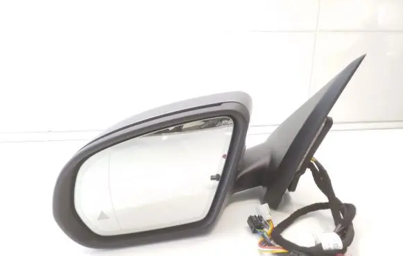 Mercedes-Benz EQC Front door electric wing mirror E1021279
