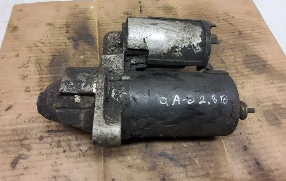 Audi A6 S6 C5 4B Starter motor