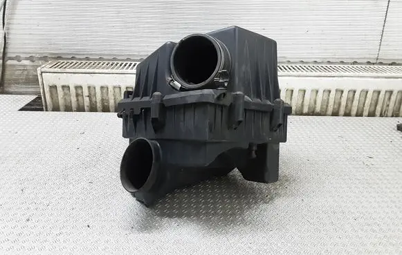 Opel Corsa D Air filter box 13241653