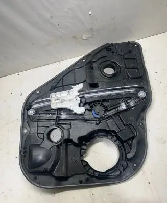 Hyundai Santa Fe Rear door window regulator with motor 9530100100