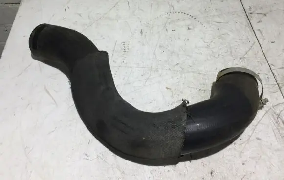 Ford Transit Custom Intercooler hose/pipe