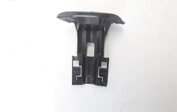 Volvo XC40 Front fog light trim/grill 31407957