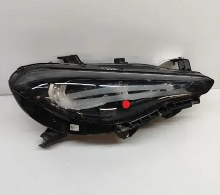 Alfa Romeo Giulia Headlight/headlamp 50569853