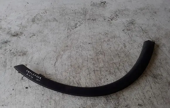 Mitsubishi Outlander Front arch trim 7407A3022