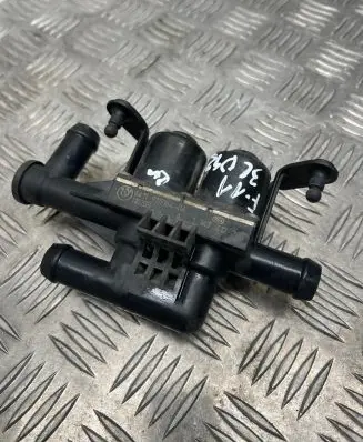 BMW 5 F10 F11 Coolant heater control valve 9119164