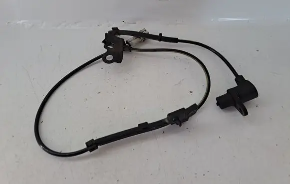 Toyota Corolla Verso AR10 ABS brake wheel speed sensor 8954202040