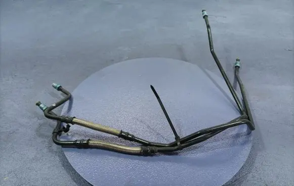 Brake vacuum hose/pipe