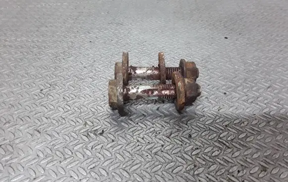 Volvo XC90 Rear suspension camber bolt 