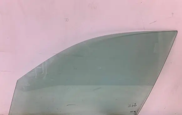 BMW X5 G05 Front door window glass four-door 