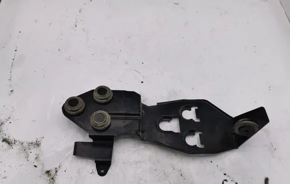 BMW X3 E83 Other engine bay part 64213400418 3400418 13490410