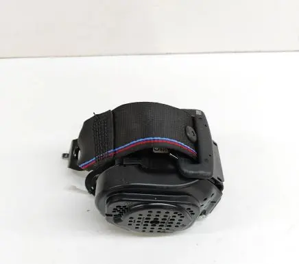 BMW i4 Rear seatbelt 5A0C682